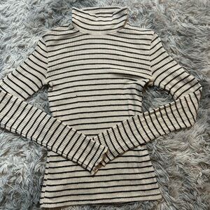Abercrombie & Fitch Cream and Black Striped Turtleneck Sweater